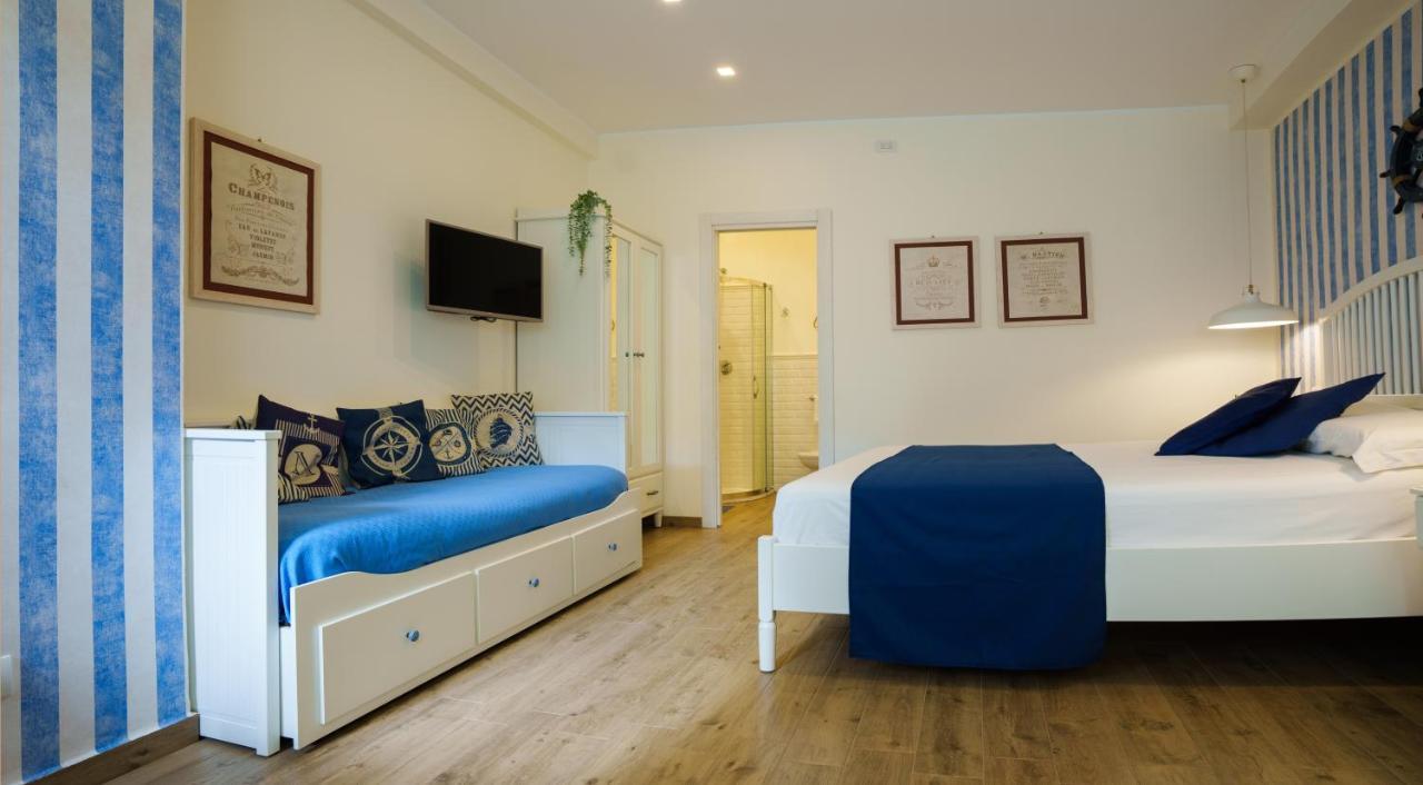 Quattro Torri B&B Santa Teresa Di Riva Eksteriør billede