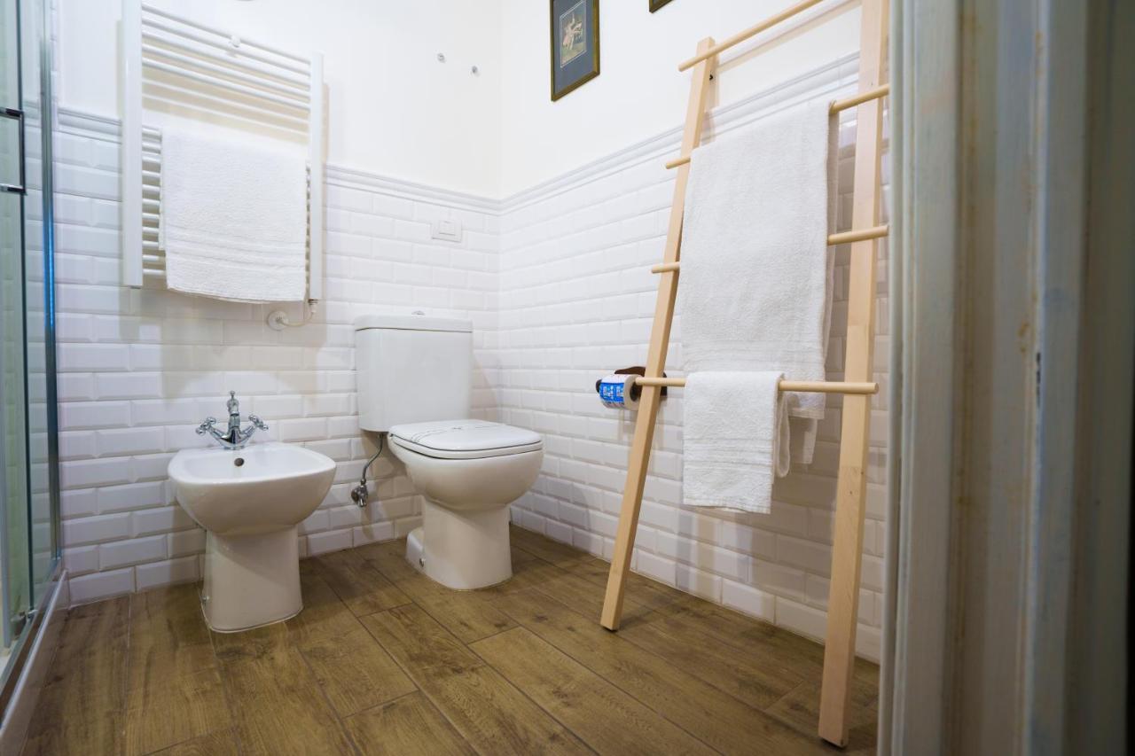 Quattro Torri B&B Santa Teresa Di Riva Eksteriør billede