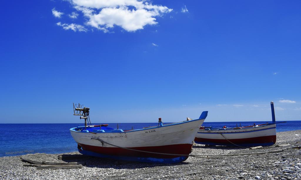 Quattro Torri B&B Santa Teresa Di Riva Eksteriør billede