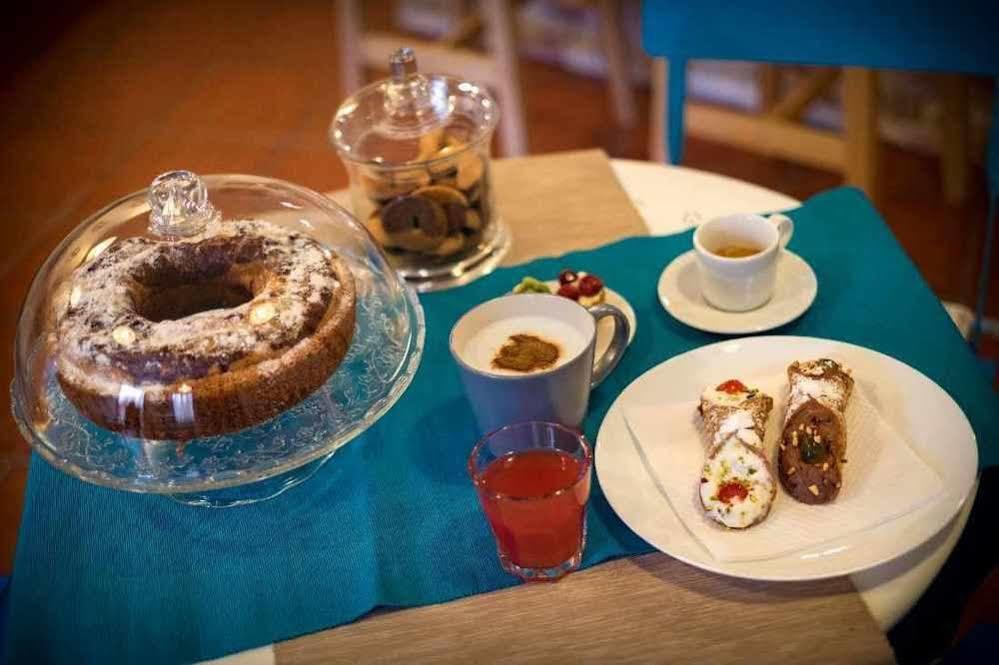 Quattro Torri B&B Santa Teresa Di Riva Eksteriør billede